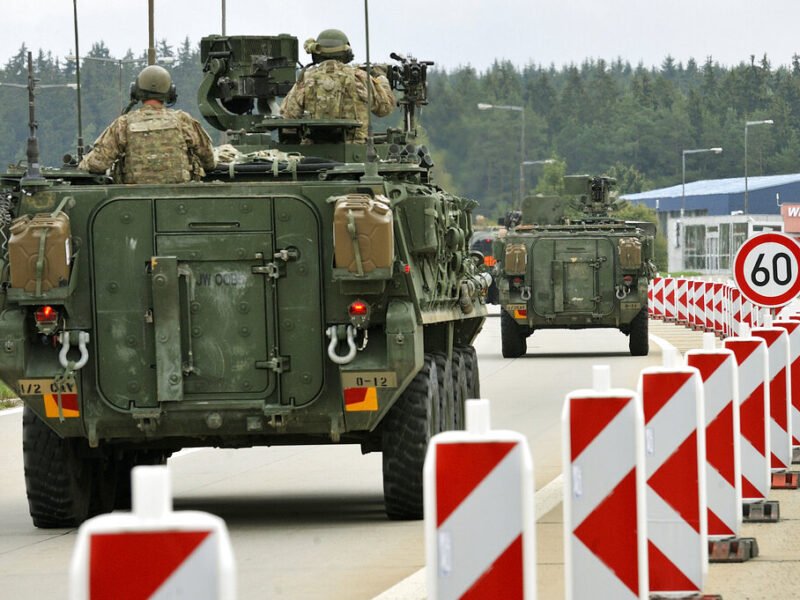 US Land Forces: Slouching Toward Sitzkrieg